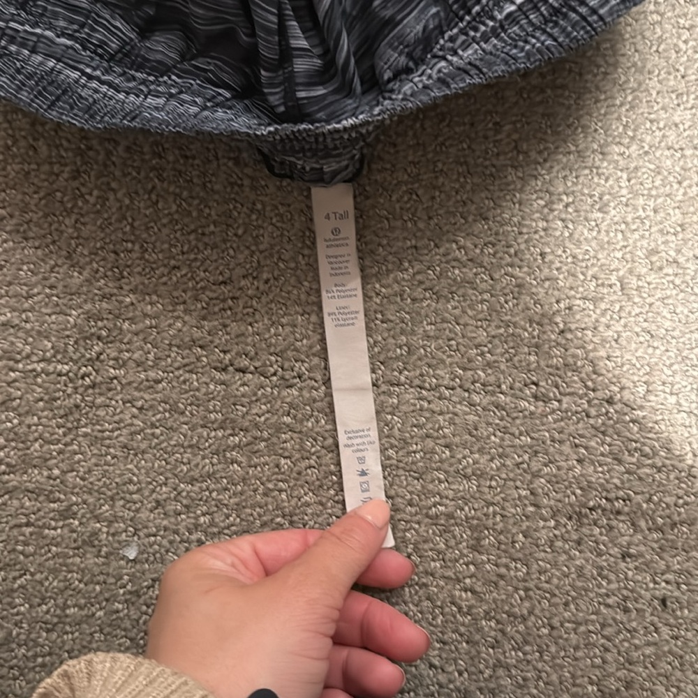 Lululemon shorts - Picture 3 of 3